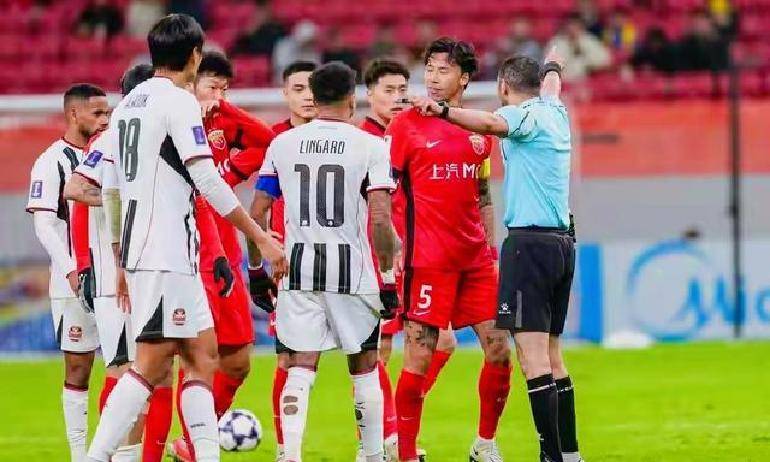 开元娱乐-关于印第安纳步行者训练开放日，清晨复出首秀引欢呼，亚冠在即，更衣室氛围转暖的信息